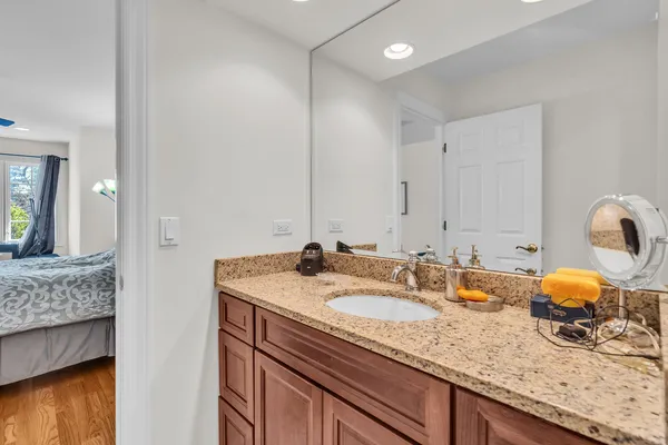 $1,299,000 | 1774 Rogers Avenue, Glenview, IL 60025