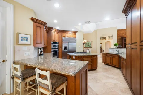 $1,950,000 | 83 Sandbourne Lane, Palm Beach Gardens, FL 33418
