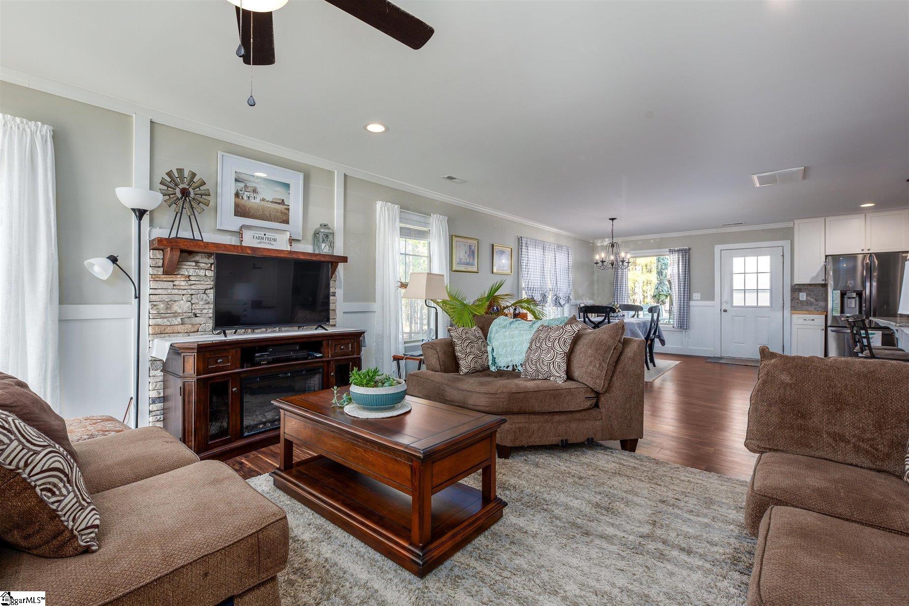 274 Jordan Creek Road Inman, SC 29349 - Photo 4 of 28