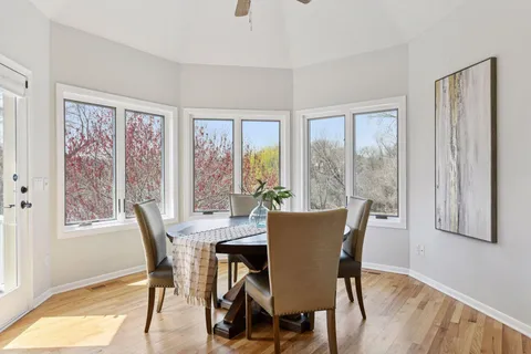 $1,099,900 | 7604 Delaney Boulevard, Edina, MN 55439