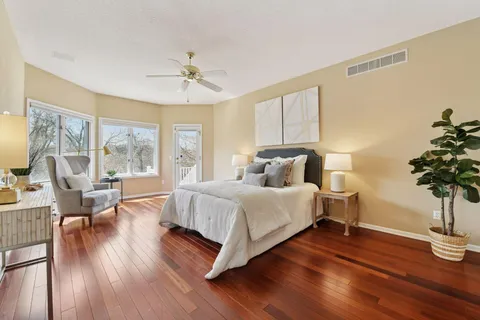 $1,099,900 | 7604 Delaney Boulevard, Edina, MN 55439