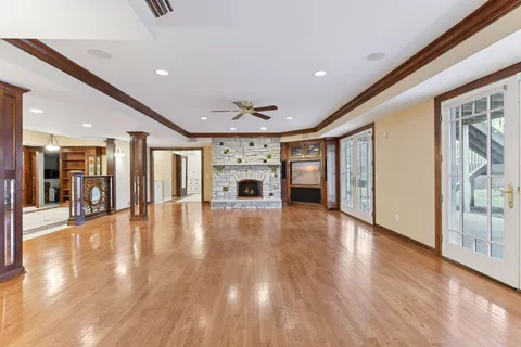 $1,099,900 | 7604 Delaney Boulevard, Edina, MN 55439