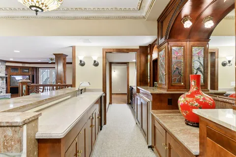 $1,099,900 | 7604 Delaney Boulevard, Edina, MN 55439