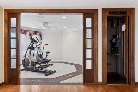 $1,099,900 | 7604 Delaney Boulevard, Edina, MN 55439