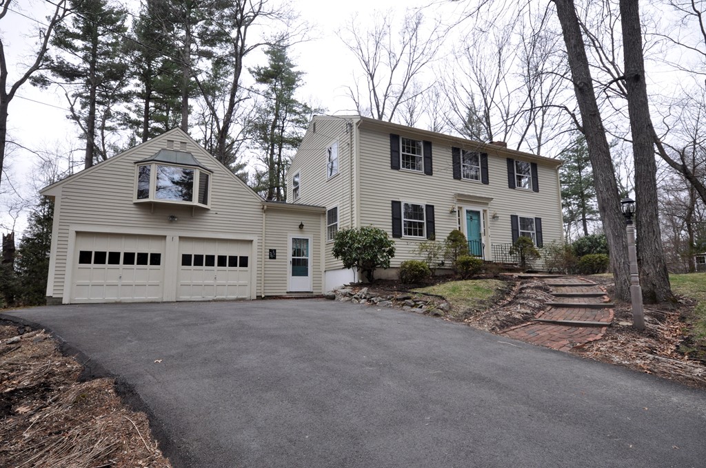 4 Algonquin Road Acton, MA 01720 - Photo 1 of 27 Gallery Image 1