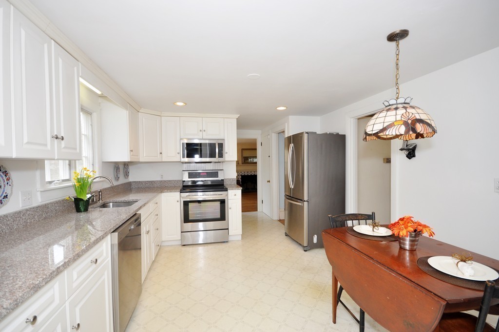 4 Algonquin Road Acton, MA 01720 - Photo 11 of 27 Gallery Image 11