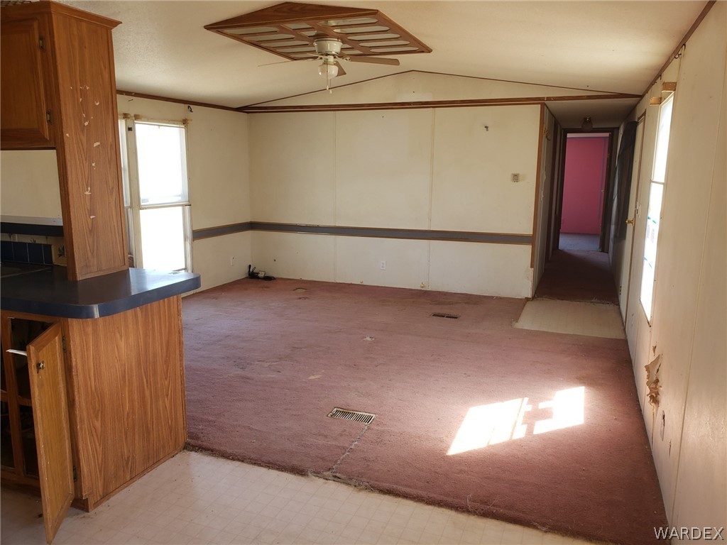 14185 Powerline Road Kingman, AZ 86401 - Photo 12 of 22 a view of empty room