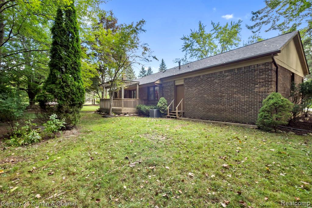 23095 Beck Road Novi, MI 48374 - Photo 41 of 44