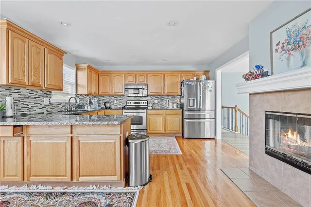 $373,000 | 10823 North Oakland Avenue, Kansas City, MO 64157