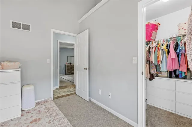 $373,000 | 10823 North Oakland Avenue, Kansas City, MO 64157