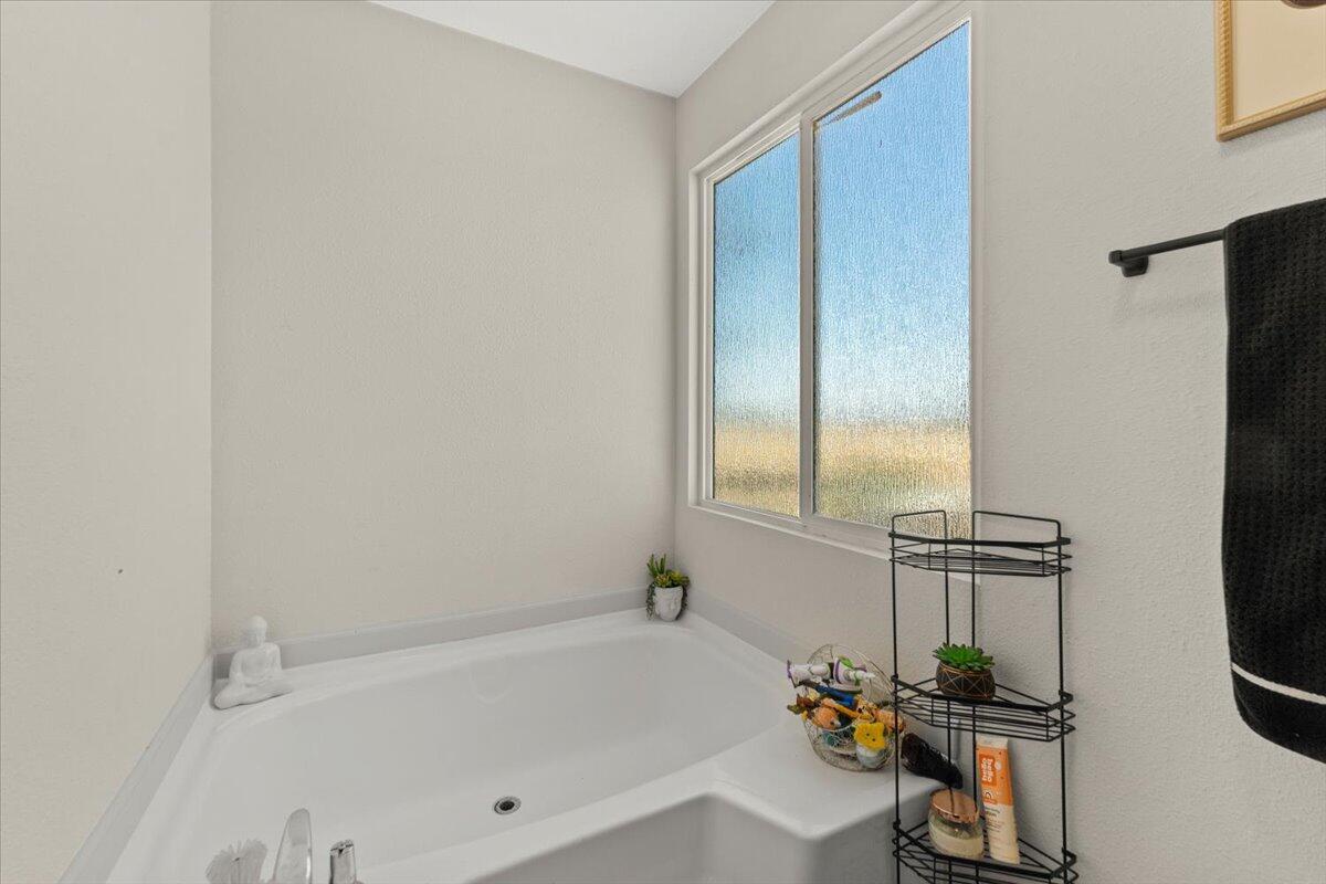 10755 Cody Drive Red Bluff, CA 96080 - Photo 24 of 77 24-10755 Cody Dr - I-6