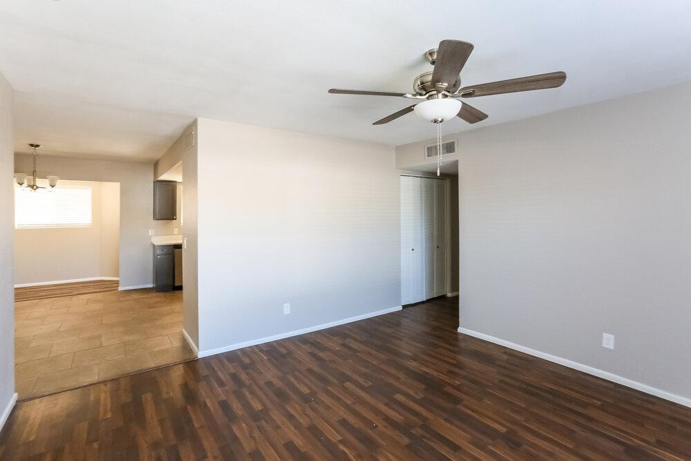 335 East Harwell Road Gilbert, AZ 85234 - Photo 4 of 16 Photo #4