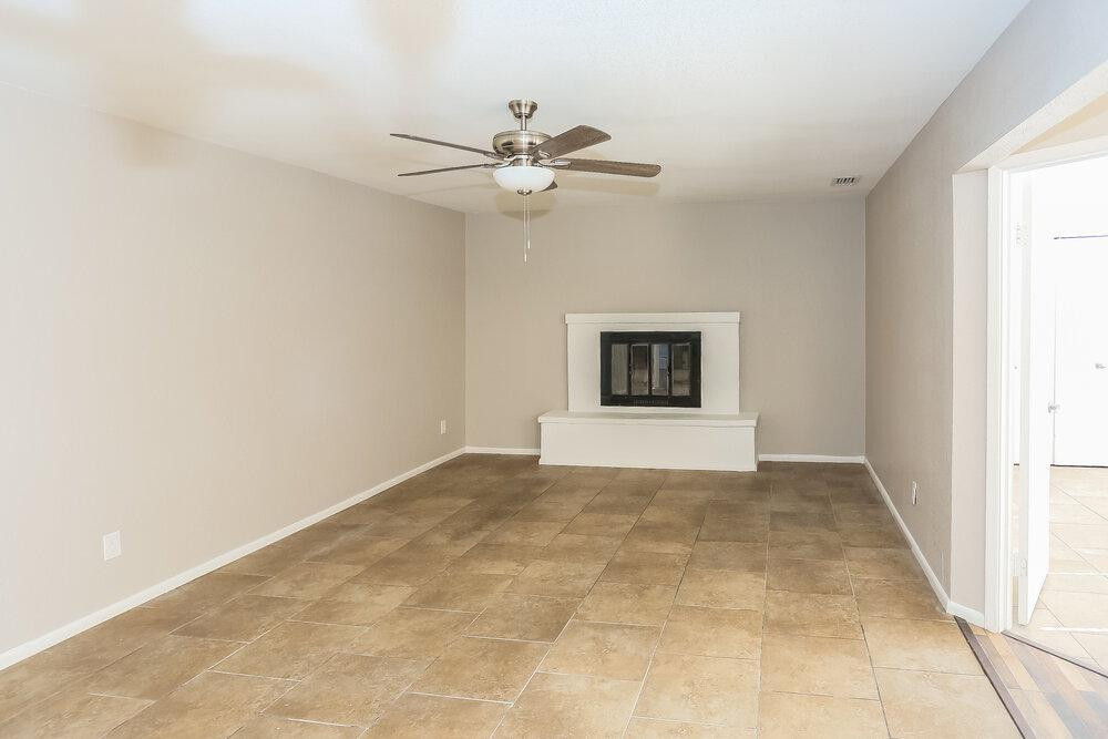 335 East Harwell Road Gilbert, AZ 85234 - Photo 6 of 16 Photo #6