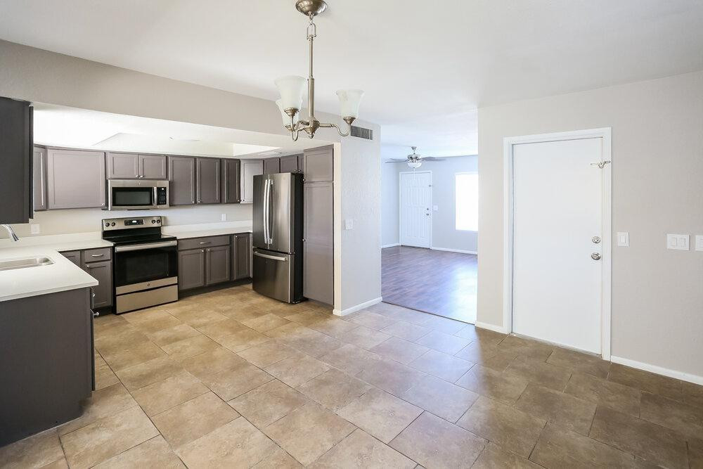 335 East Harwell Road Gilbert, AZ 85234 - Photo 7 of 16 Photo #7