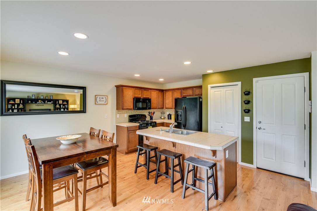 16612 42nd Drive Southeast Bothell, WA 98012 - Photo 7 of 19