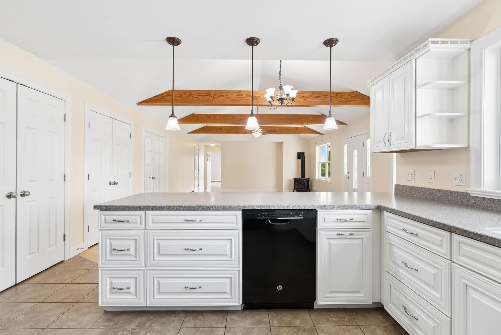 81 Swett Road Windham, ME 04062 - Photo 14 of 60 DSC01747