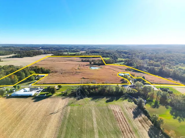 $1,665,000 | 231 St Loogootee In 47553, Loogootee, IN 47553