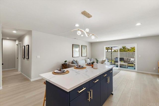 $1,599,000 | 7911 Terraza Disoma, Carlsbad, CA 92009