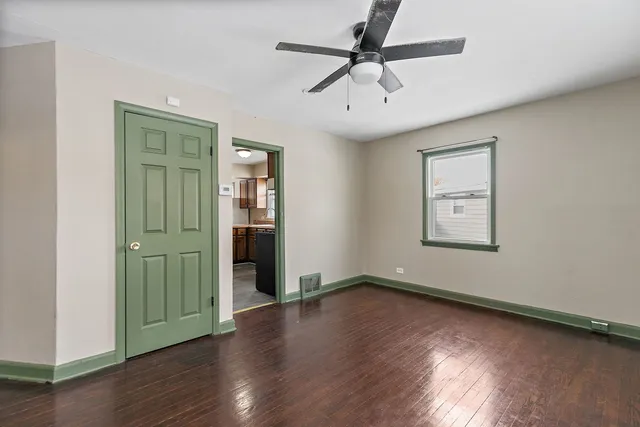 $210,000 | 1105 Woodlawn Circle, Waukegan, IL 60085