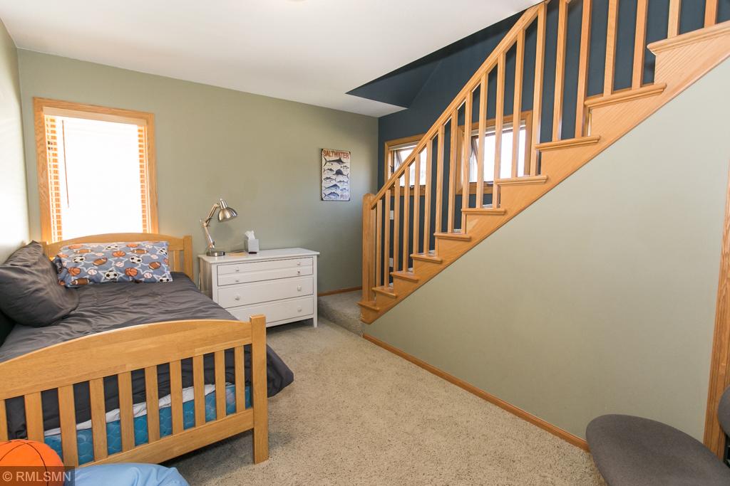705 Schifsky Road Shoreview, MN 55126 - Photo 21 of 25