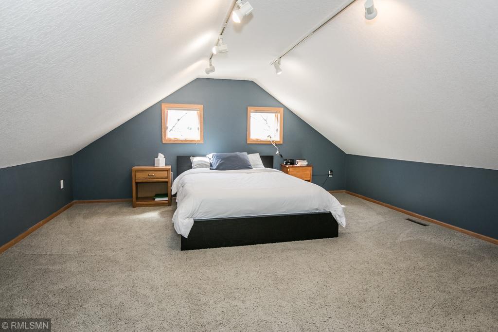 705 Schifsky Road Shoreview, MN 55126 - Photo 22 of 25