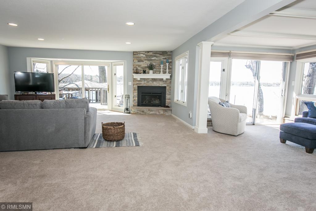705 Schifsky Road Shoreview, MN 55126 - Photo 10 of 25