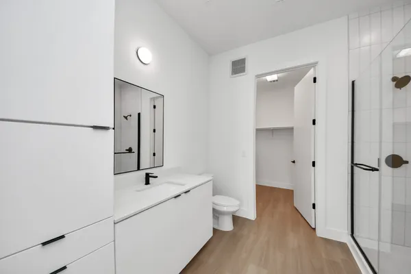 $3,190 | 2810 Riverby Road, Unit 545, Houston, TX 77020