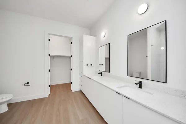 $3,190 | 2810 Riverby Road, Unit 545, Houston, TX 77020