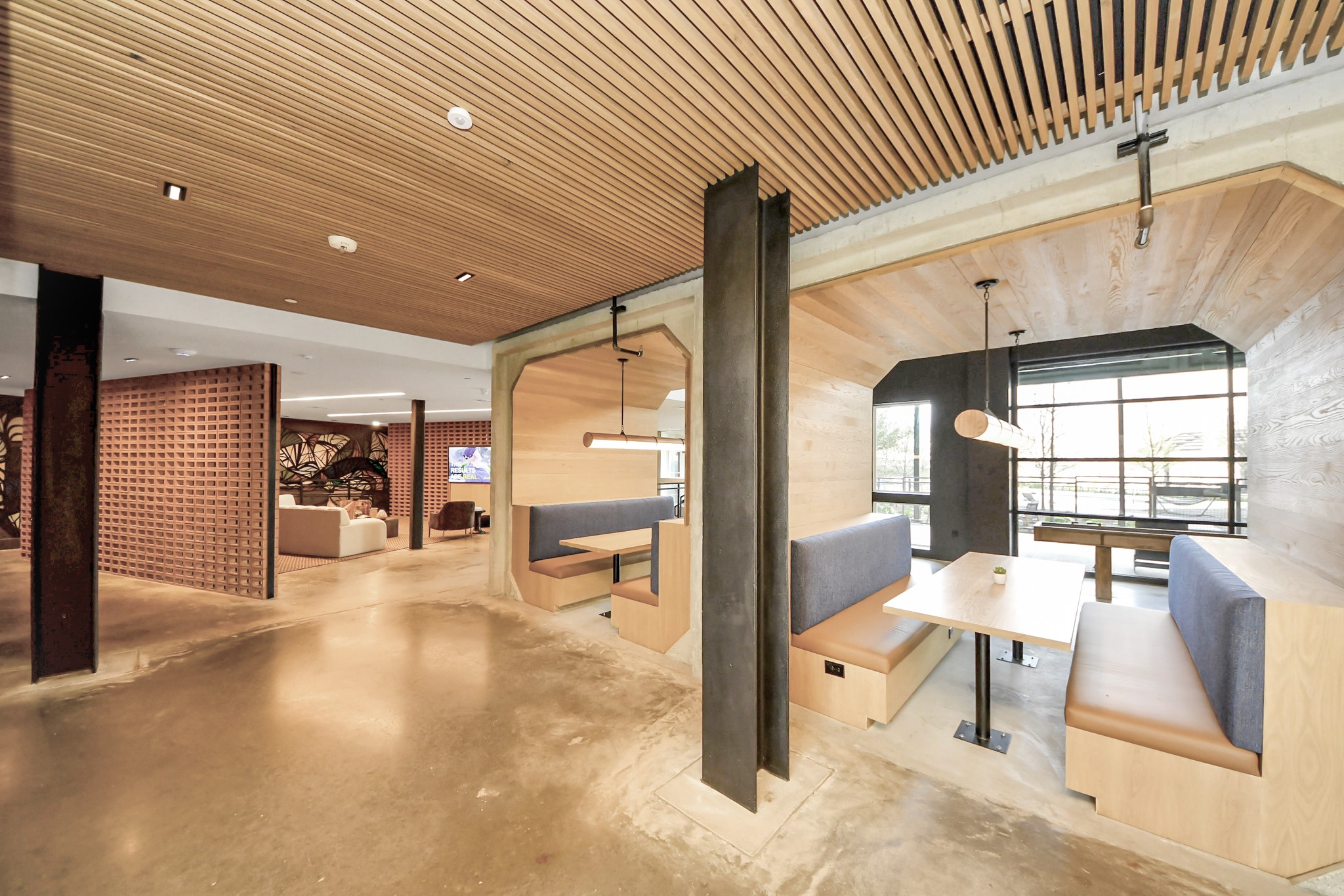 2810 Riverby Road, Unit 545 Houston, TX 77020 - Photo 37 of 47 Photos displayed may be of similar apartments or floor plans featuring the same finishes