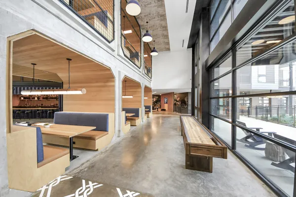 $3,190 | 2810 Riverby Road, Unit 545, Houston, TX 77020