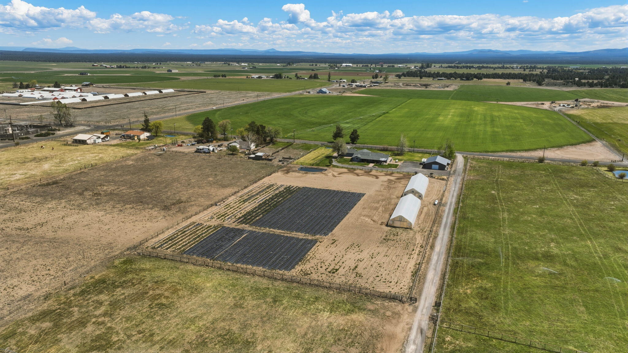 26345 Walker Road Bend, OR 97701 - Photo 68 of 98 64-web-or-mls-Riley_Visuals_006