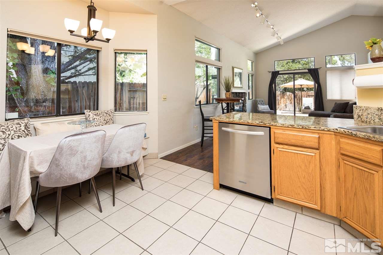 5927 Bankside Way Reno, NV 89523 - Photo 5 of 21 Photo 5