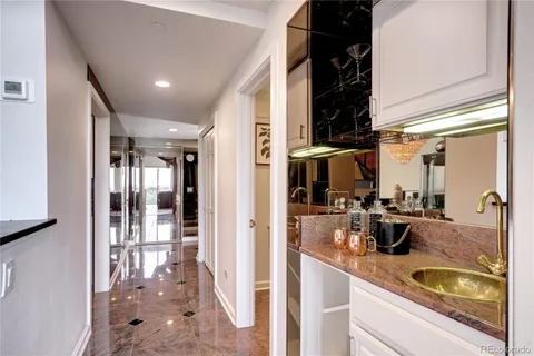 $769,000 | 1900 East Girard Place, Unit 901, Englewood, CO 80113