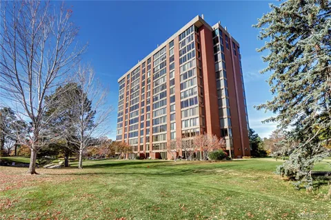 $769,000 | 1900 East Girard Place, Unit 901, Englewood, CO 80113