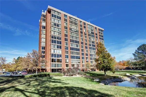 $719,000 | 1900 East Girard Place, Unit 901, Englewood, CO 80113
