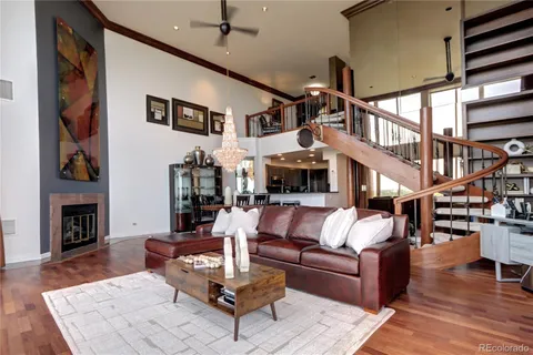 $769,000 | 1900 East Girard Place, Unit 901, Englewood, CO 80113