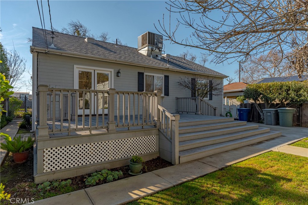 745 West 25th Street Merced, CA 95340 - Photo 39 of 45