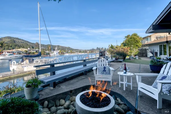 $1,495,000 | 10 Capri Court, San Rafael, CA 94901