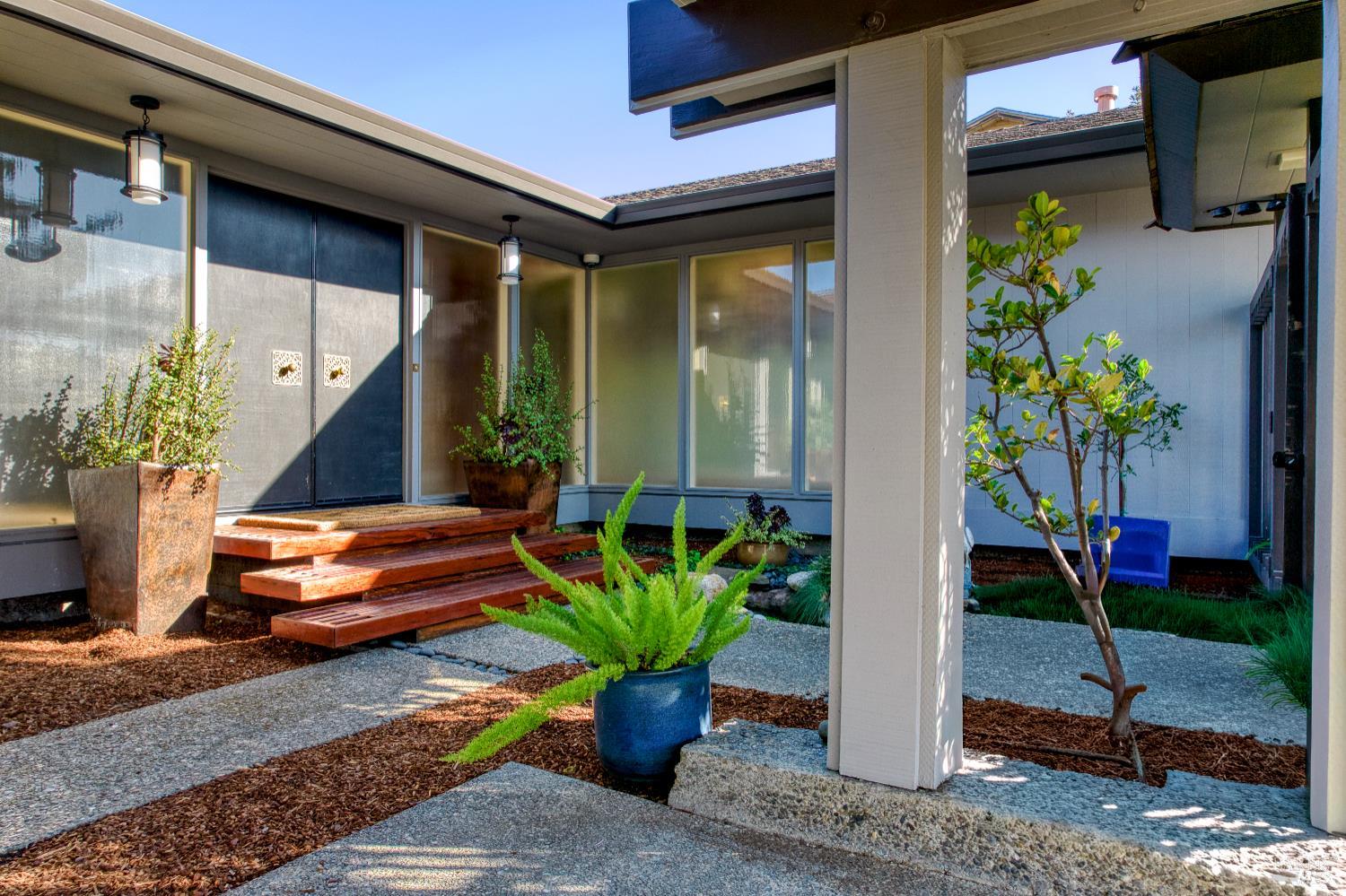 10 Capri Court San Rafael, CA 94901 - Photo 4 of 43