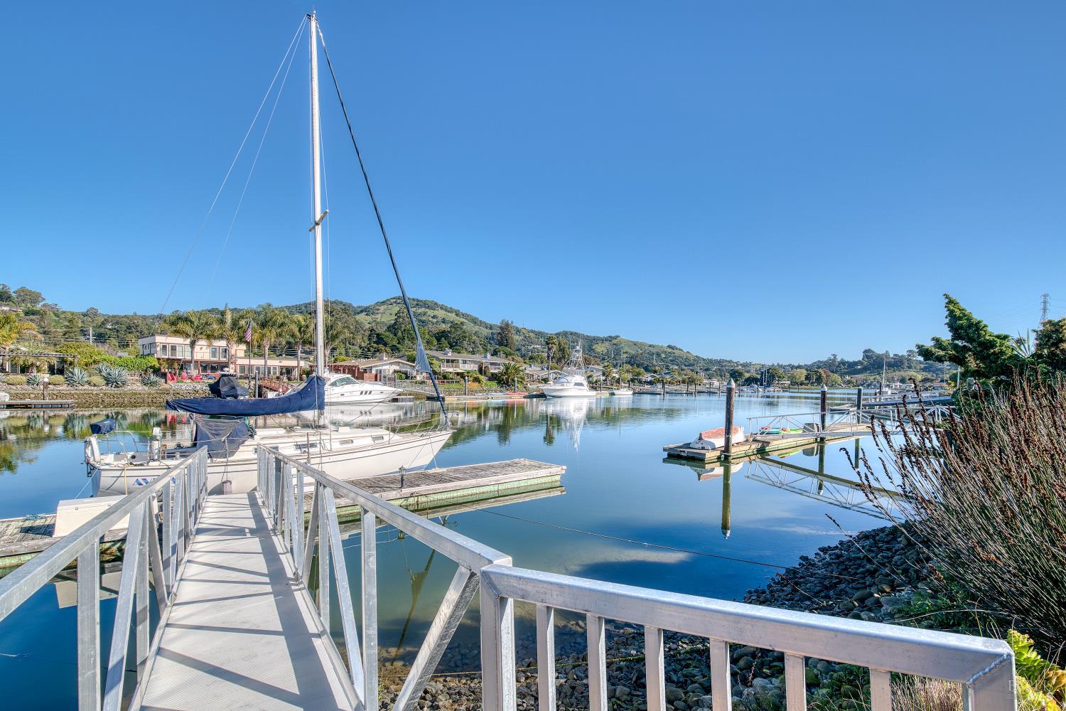 10 Capri Court San Rafael, CA 94901 - Photo 5 of 43