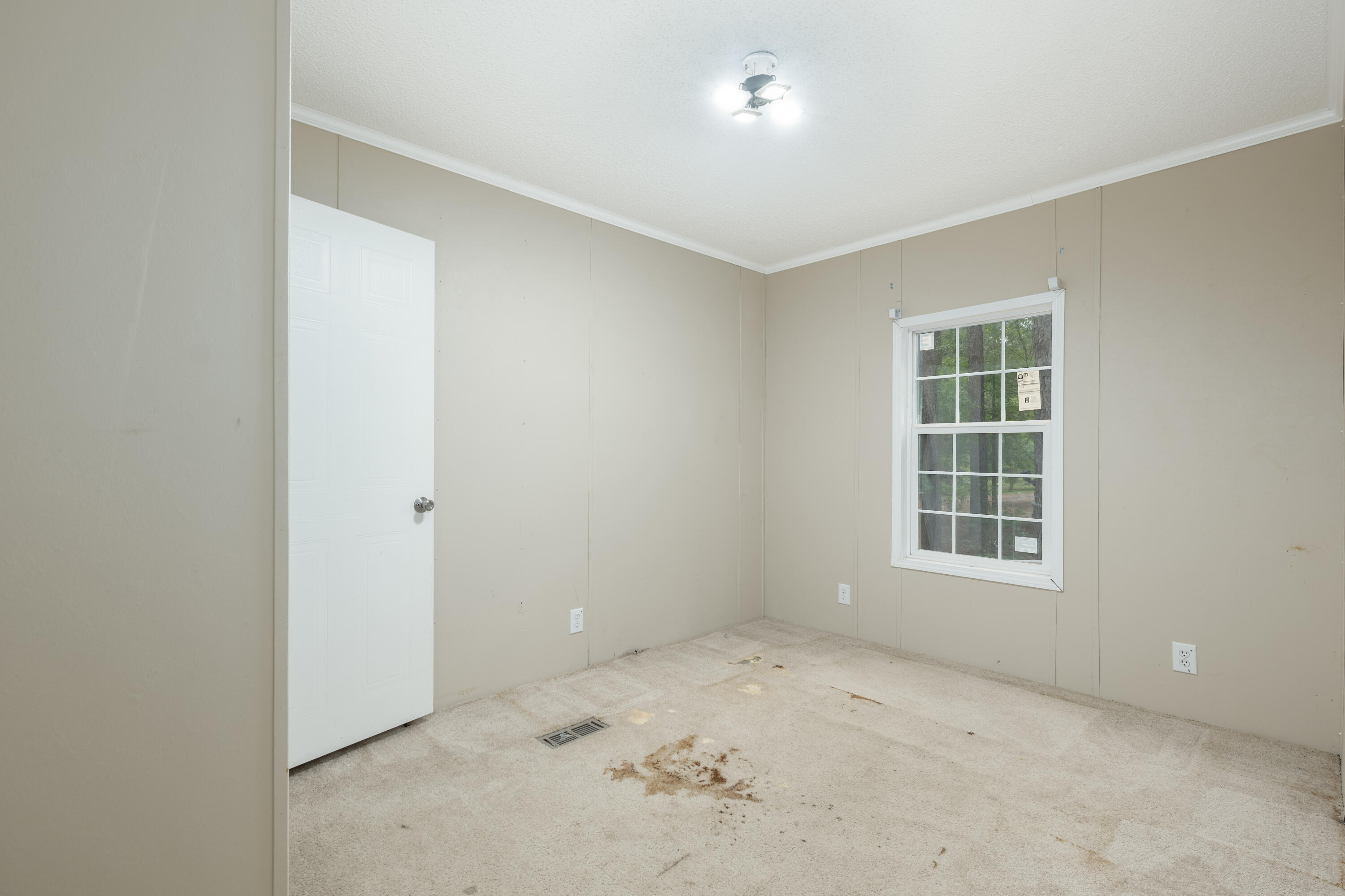 208 Rodeo Drive Eutawville, SC 29048 - Photo 25 of 44 P1032210-Edit