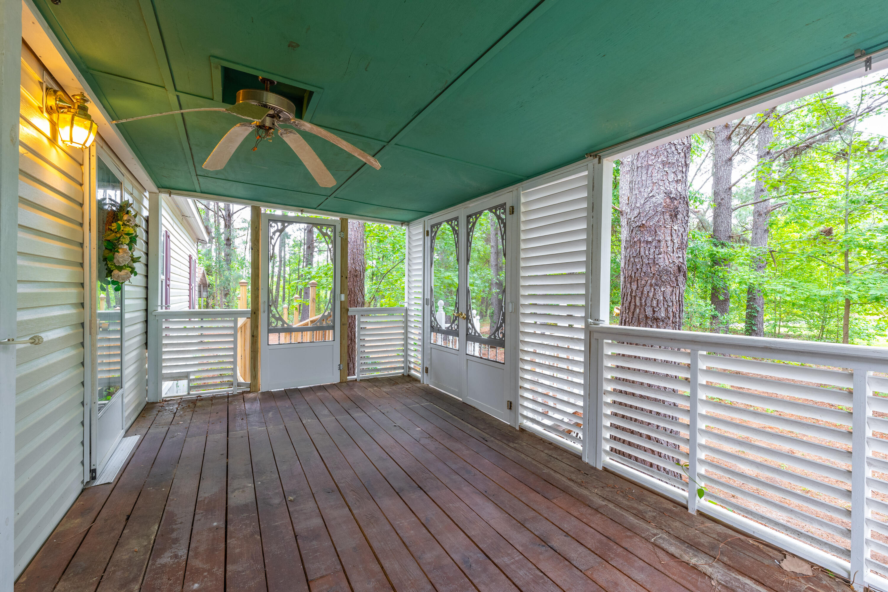 208 Rodeo Drive Eutawville, SC 29048 - Photo 32 of 44 P1032223