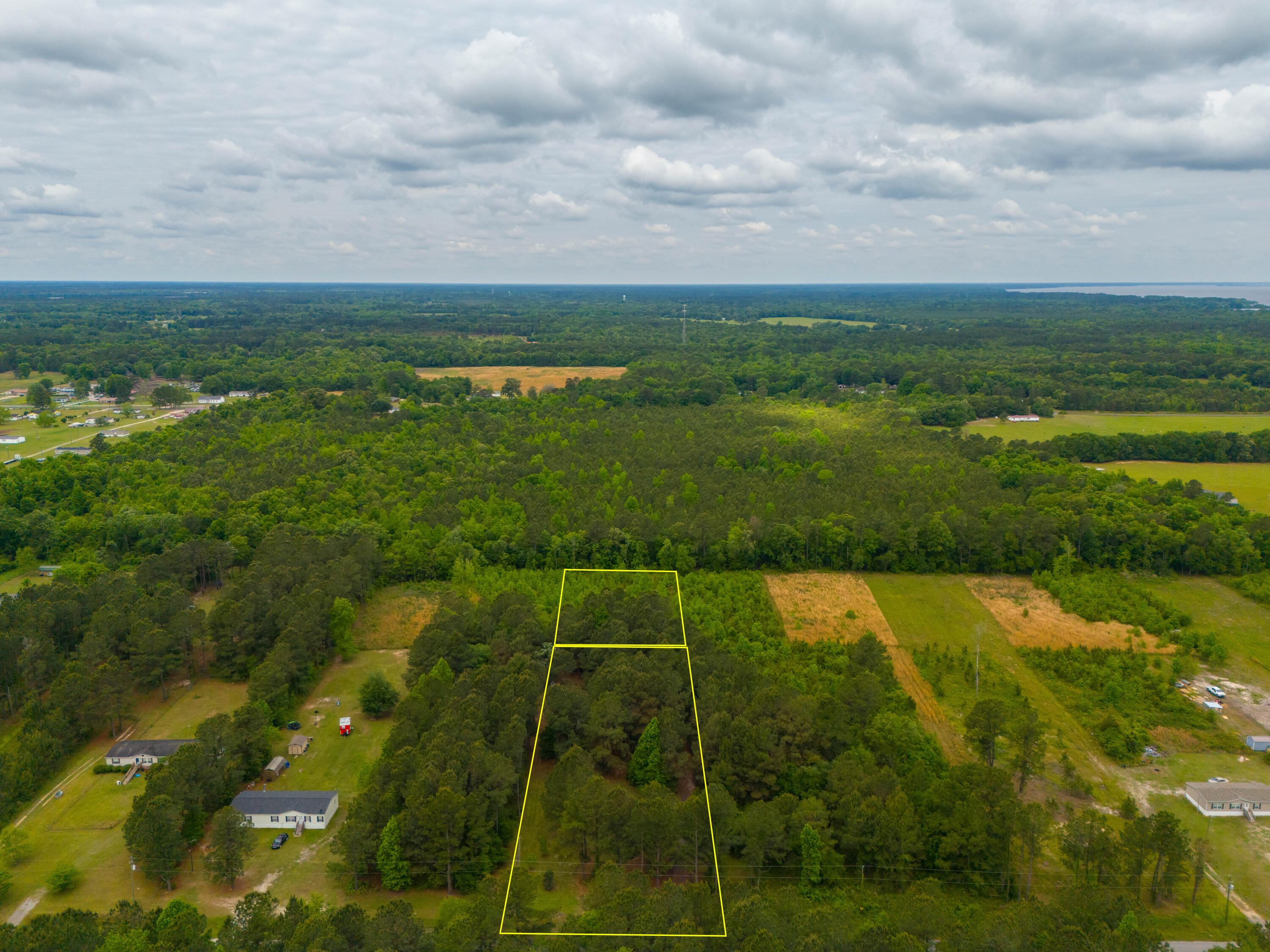 208 Rodeo Drive Eutawville, SC 29048 - Photo 9 of 44 DJI_20240422105742_0010_D-Edit