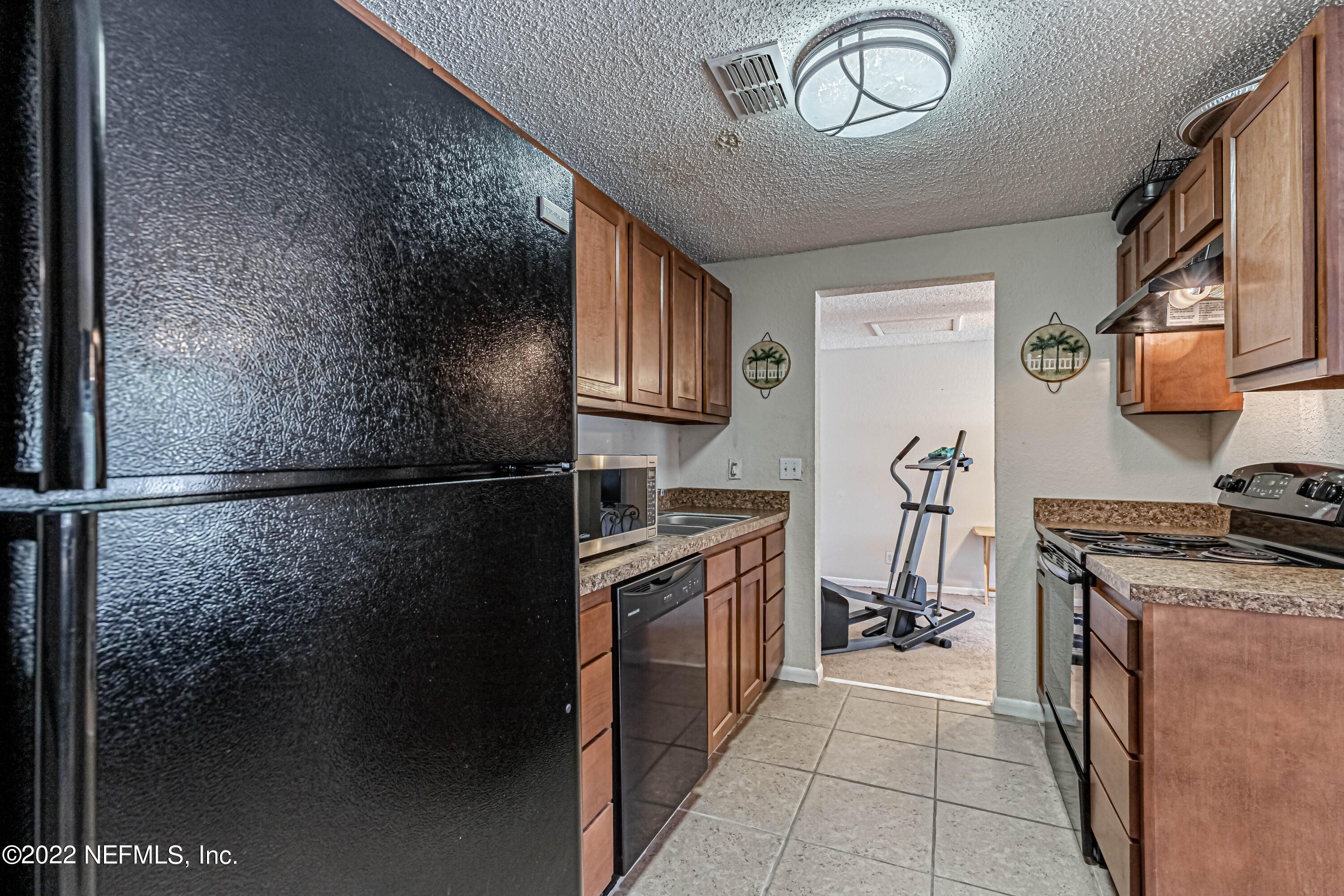 4344 Bedivere Road Jacksonville, FL 32208 - Photo 21 of 30 Kitchen Pic 2