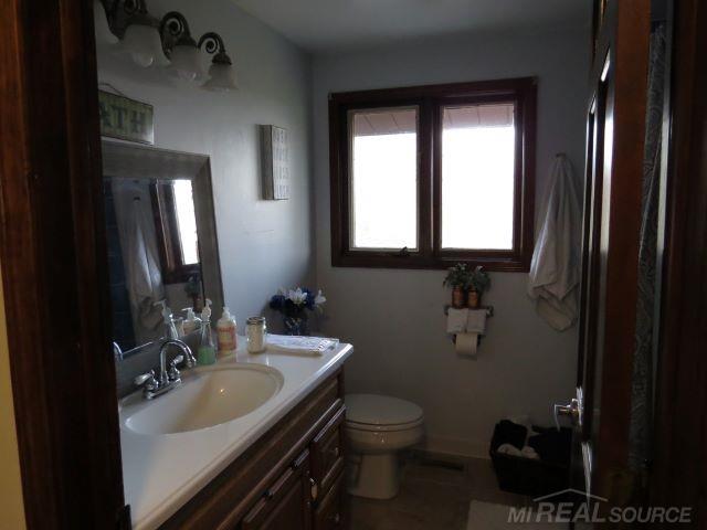7400 Frith Road St. Clair, MI 48079 - Photo 18 of 19 50010707-17.JPG