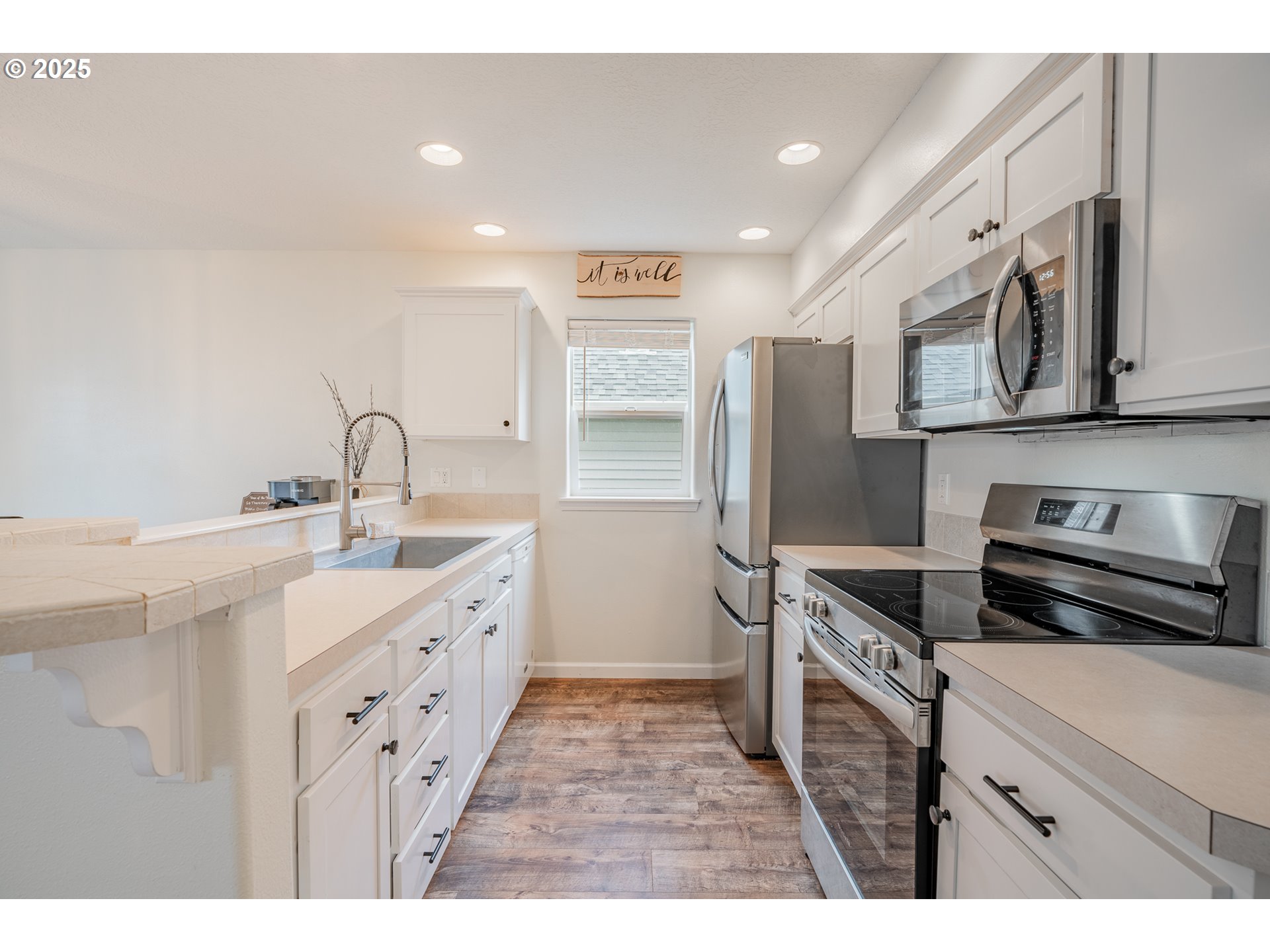 19171 Averill Parkway Sandy, OR 97055 - Photo 12 of 47