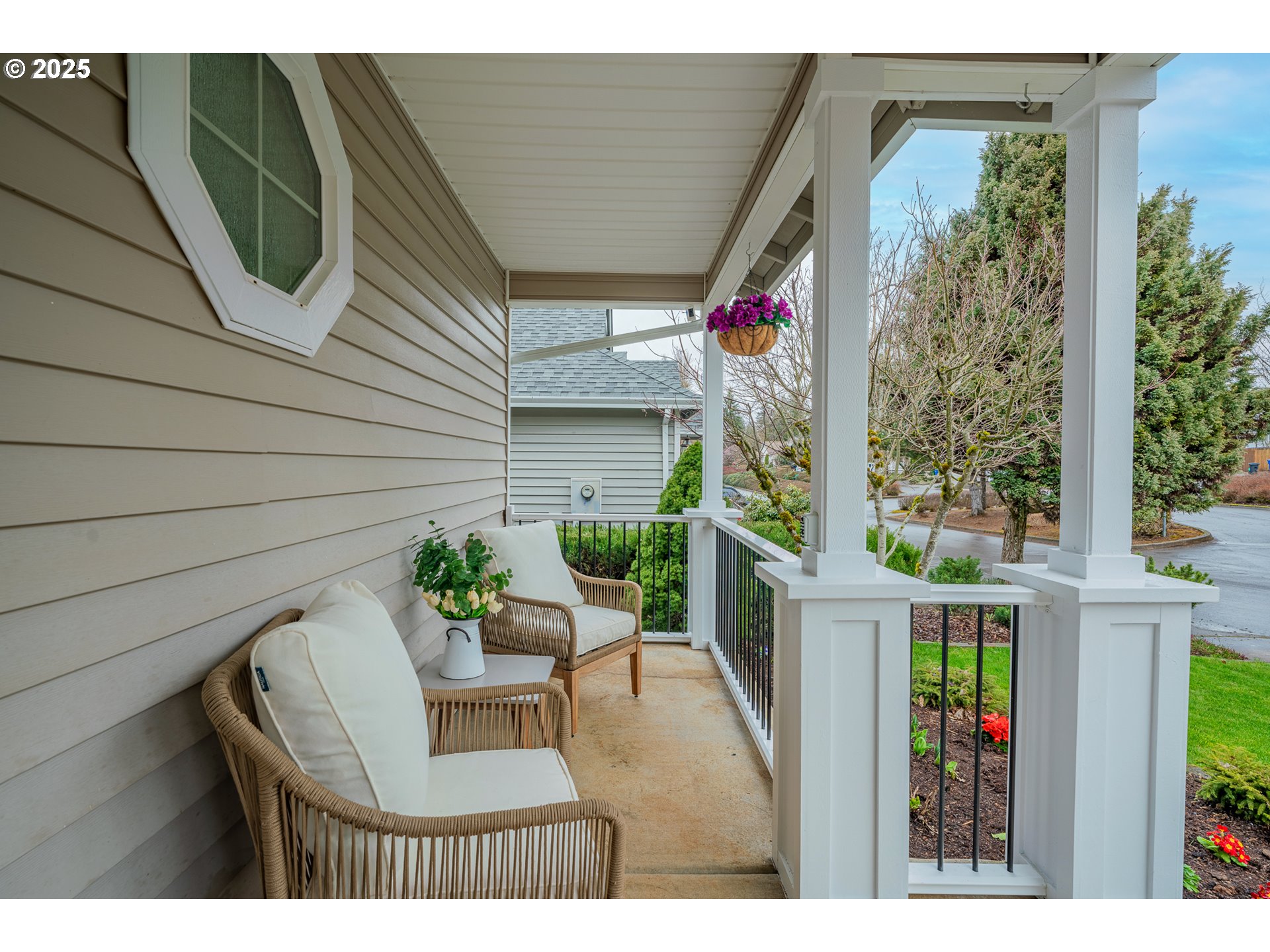 19171 Averill Parkway Sandy, OR 97055 - Photo 2 of 47