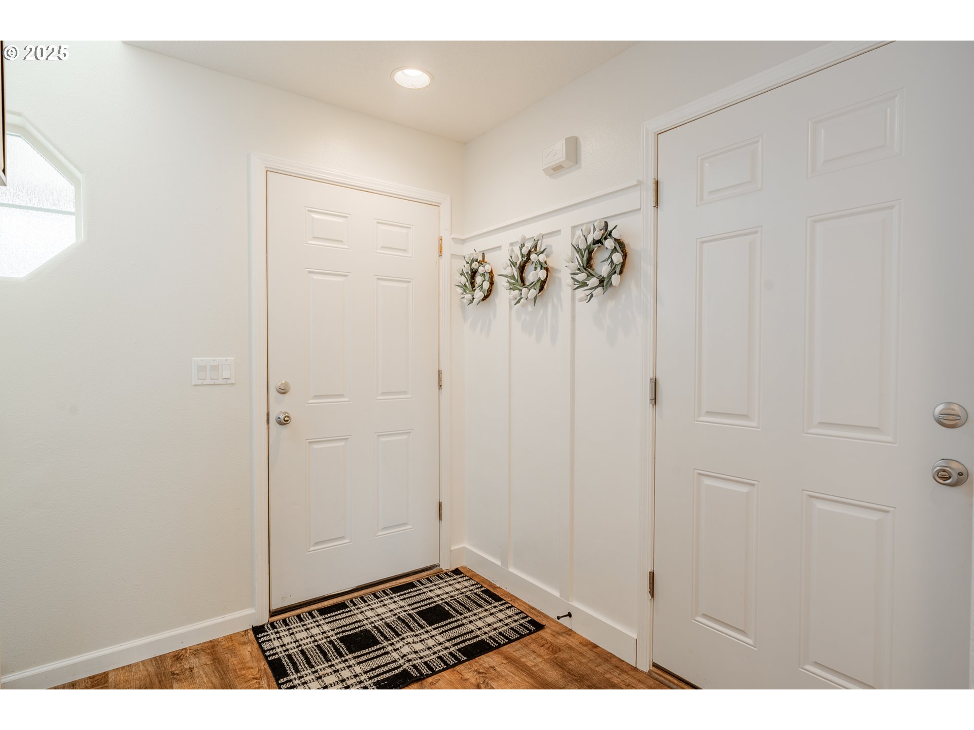 19171 Averill Parkway Sandy, OR 97055 - Photo 3 of 47