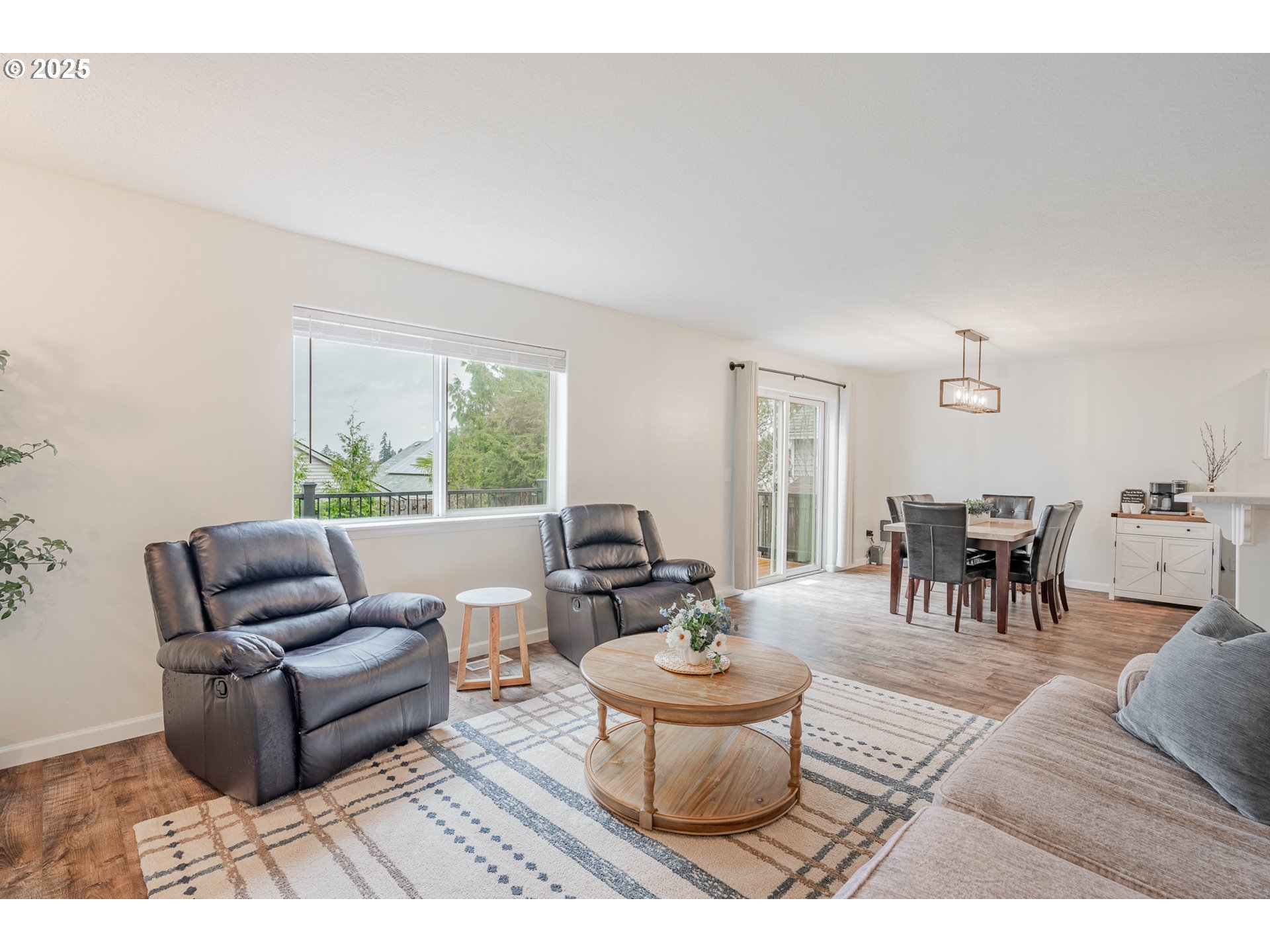 19171 Averill Parkway Sandy, OR 97055 - Photo 7 of 47