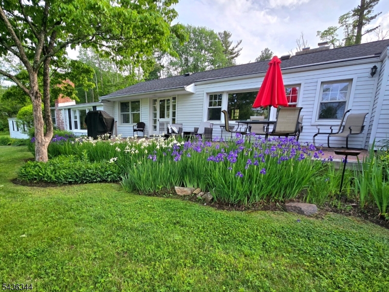 143 Mendham Road Mendham, NJ 07945 - Photo 25 of 27